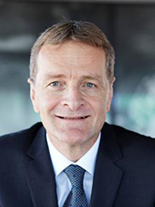 Portraitbild von Dr. Hans-Jörg Bertschi, AIHK-Vi­ze­prä­si­den­t