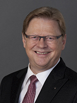 Portraitbild von Peter A. Gehler, AIHK-Vi­ze­prä­si­den­t